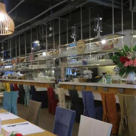 Kl Tower Studio Legazpi Village, Makati Near Greenbelt & Aim Makati Manila Eksteriør billede