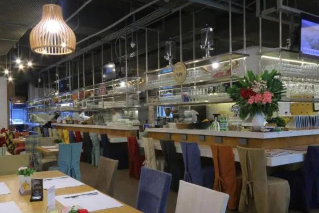 Kl Tower Studio Legazpi Village, Makati Near Greenbelt & Aim Makati Manila Eksteriør billede